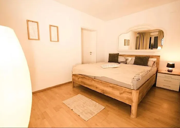 Willkommen Im Lilly In Direkt Am Flughafen Fmo Apartmán *